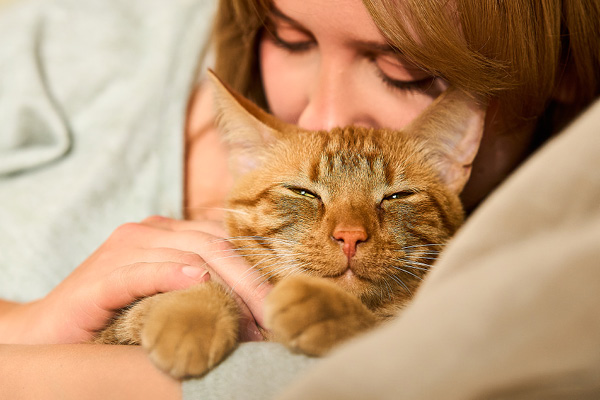 Uta und ihre Katze Pumpkin Uta und ihre Katze Pumpkin